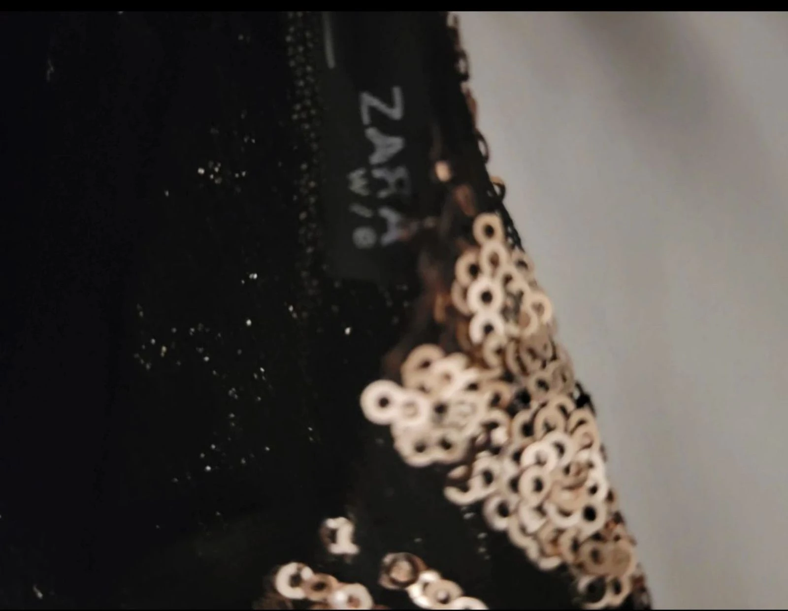 Vestido de festa muito curto com lantejoulas Zara t L – photo 7
